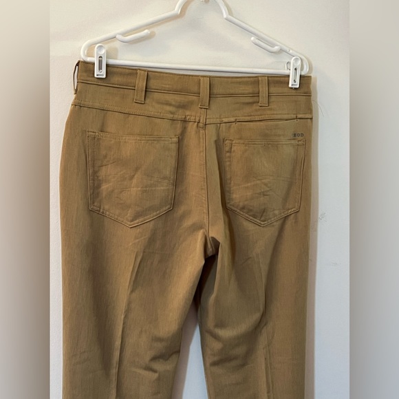 Izod | Lightweight Khaki 5 Pocket Style Golf Pants - Size 32x32 - Picture 8 of 12